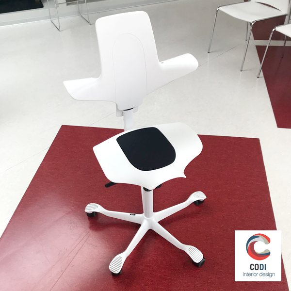 Venta de silla modelo Capisco Puls 8010 del diseñador Peter Opsvik